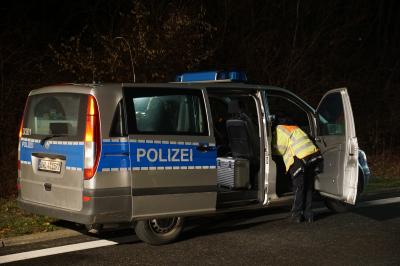 Wernau: Betrunkener Fahrer streift Pkw - Kilometerlanger Stau nach Unfall auf der B313