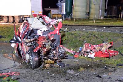 Aspach: 1 Toter nach Unfall mit LKW auf der L1115 bei Karlshof