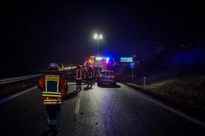 Plochingen B10: Verkehrsunfall fordert drei Schwerverletzte