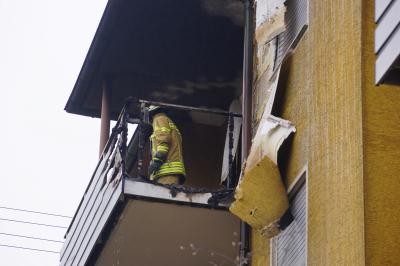 Esslingen: Brand auf Balkon