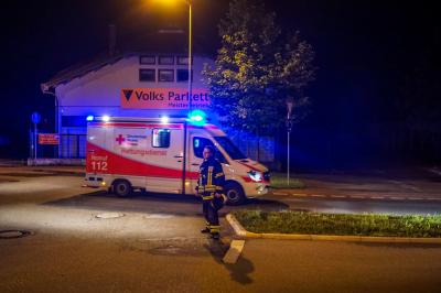 Goeppingen: Betrunken gegen Steinmauer im Kreisverkehr geprallt 