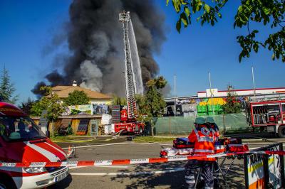 Holzgerlingen: Grossbrand einer Firma 