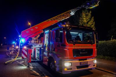 Goeppingen: Gartenhaeuser abgebrannt