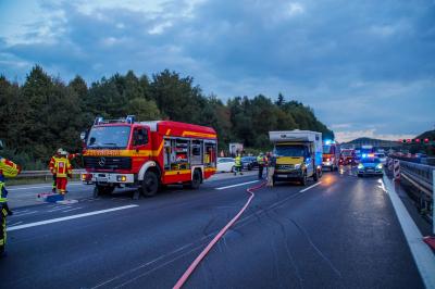 Leonberg: Schwerer Verkehrsunfall sorgt fuer Kilometerlange Staus