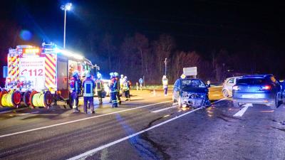 Schoenaich: Verkehrsunfall mit mehreren Fahrzeugen.
