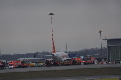 Flughafen Stuttgart: Sicherheitslandung eines Easy Jet fliegers