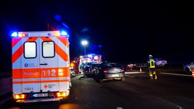 Stuttgart: Verkehrsunfall fordert mehrere Verletzte