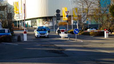 Sindelfingen: Brandmeldeanlage im Warenlager loest aus.