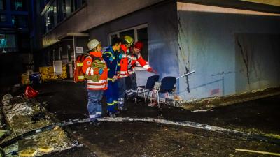 Leonberg: Das THW uebt am alten Rathaus in Leonberg