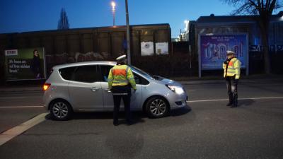 Sindelfingen: Bombenentschaerfung in Sindelfingen - Strassensperrung und Einschraenkung im Bahnverkehr heute am fruehen Abend