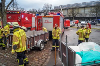 Bietigheim-Bissingen: Gewaesserverunreinigung fuehrt zu Grosseinsatz der Feuerwehr