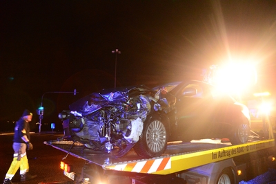 Sindelfingen: Kreuzungscrash mit Verletzten