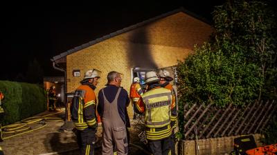 Herrenberg-Oberjesingen: Sicherungskasten brennt in Einfamilienhaus - Haus nicht mehr bewohnbar.