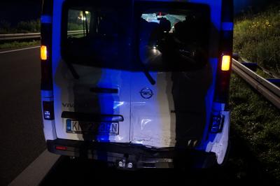 Uhingen: Auffahrunfall auf der B10 sorgt fuer Vollsperrung