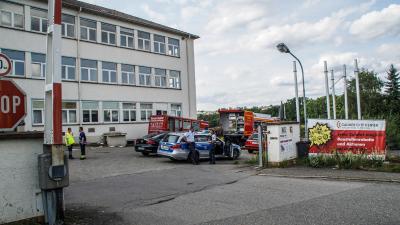 Calw: Illegal abgestellte Gasflaschen sorgen fuer einen groesseren Einsatz Rettungskraeften