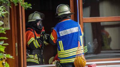 Herrenberg: Brand auf dem Dach eines Schulgebauede