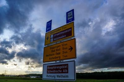 Aichelberg: Frontalcrash auf der K1427 hoehe Autobahnausfahrt - 3 Verletzte