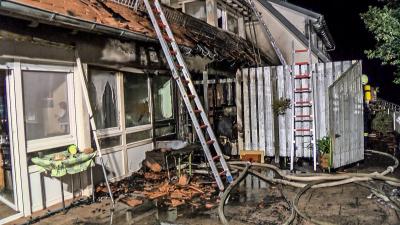 Neubulach: Zwei Tote und mehrere Verletzte nach Wohnungsbrand in Mehrfamilienhaus