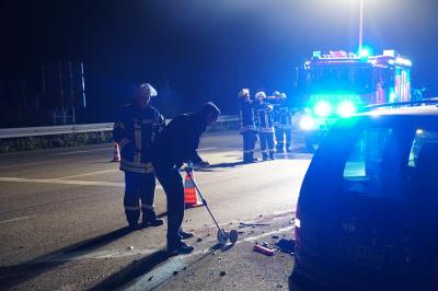 Gingen: Rotlicht missachtet - zwei Verletzte auf der B10