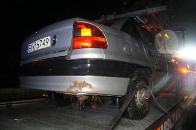 Wurmberg: schwerer Verkehrsunfall mit Pkw - Fahrer fluechtig