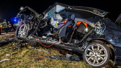 Rottenburg-Ergenzingen: Schwerer Unfall fordert ein Todesopfer und mehrere Verletzte