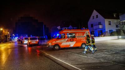 Stuttgart-Plieningen: Lagerhalle brennt komplett nieder