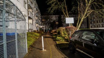 Sindelfingen: Baum kracht nach Sturm auf ein Haus
