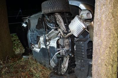 Pforzheim: schwerer Verkehrsunfall auf der B463 Fahrtrichtung Unterreichenbach fordert 1 Verletzte Person