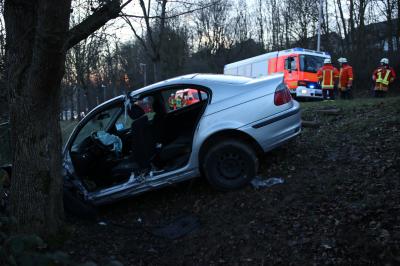 Backnang: Schwerer Verkehrsunfall mit gestohlenem Auto fordert Verletzte
