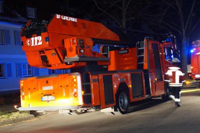 Karlsruhe: Wohnhaus in Vollbrand - hoher Sachschaden