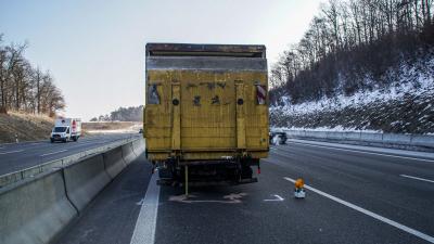 Hildrizhausen: Auffahrufall sorgt fuer Stau und drei Verletzte