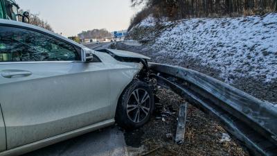 Hildrizhausen: Auffahrufall sorgt fuer Stau und drei Verletzte