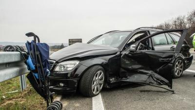 Ditzingen: Mehrere Verletzte nach Raserunfall