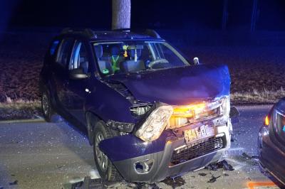Ebersbach: Fuenf Verletzte bei Unfall - In wendenden Pkw gefahren