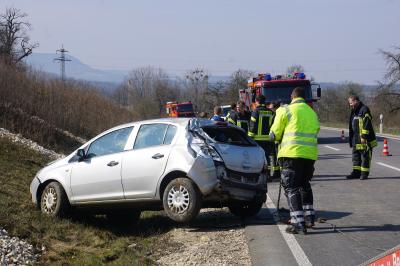 Suessen: Mit Auto ueberschlagen