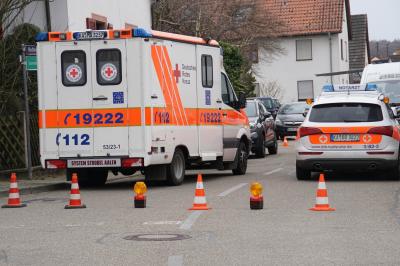 Malsch-Sulzbach: Feuer an Garage drohte auf Wohnhaus ueberzugreifen - hoher Sachschaden