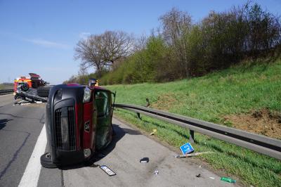 Wendlingen: Unfall mit 68.000 Euro Sachschaden und fuenf Verletzten