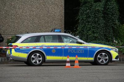 Knittlingen: In einem Industriebetrieb kam es zu einer Chemischen Reaktion und Explosion