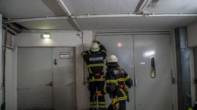 Sindelfingen: Die Feuerwehr uebt in der Stadthalle 