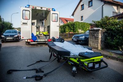 Korb: Feuerwehr muss Rettungsdienst bei Schwergewichtiger Person helfen