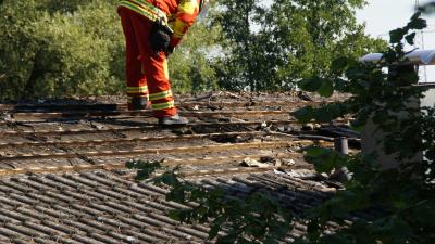 Leonberg: Friteuse sorgt fuer laengeren Feuerwehreinsatz im Leonberger Naturfreundehaus