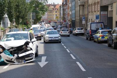 Pforzheim: folgenschwerer Verkehrsunfall - mehrere Verletzte Personen