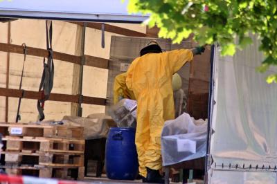 Aalen: Chemikalie aus Fass ausgelaufen