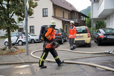 Neidlingen: Brand in Mehrfamilienhaus bleibt ohne Verletzte
