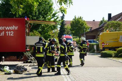 Waeschenbeuren: Kellerbrand loest Grosseinsatz aus