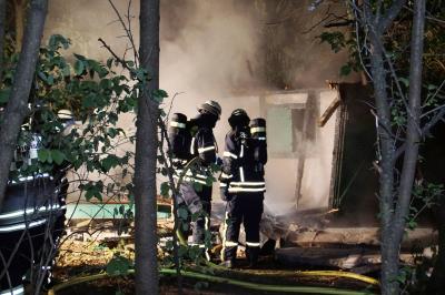 Pforzheim: An dem Rastplatz Kaempfelbach brannte eine Gartenhuette Vollstaendig ab