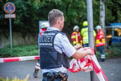 Waiblingen: Verdaechtiger Gegenstand bei Asylbewerberheim loest Grosseinsatz aus
