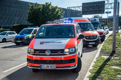 Flughafen Stuttgart: Auffahrunfall fordert 4 Verletzte