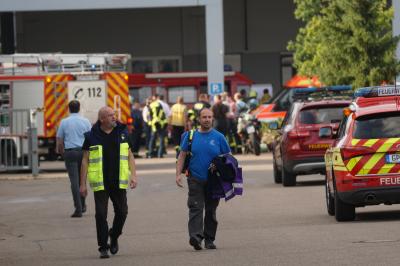 Gingen: Selbstloeschanlage loest aus - 2 lebensgefaehrlich verletzte Arbeiter
