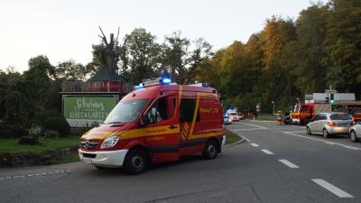 Gerlingen:Abbiegefehler mit zwei verletzen und hohem Schaden 